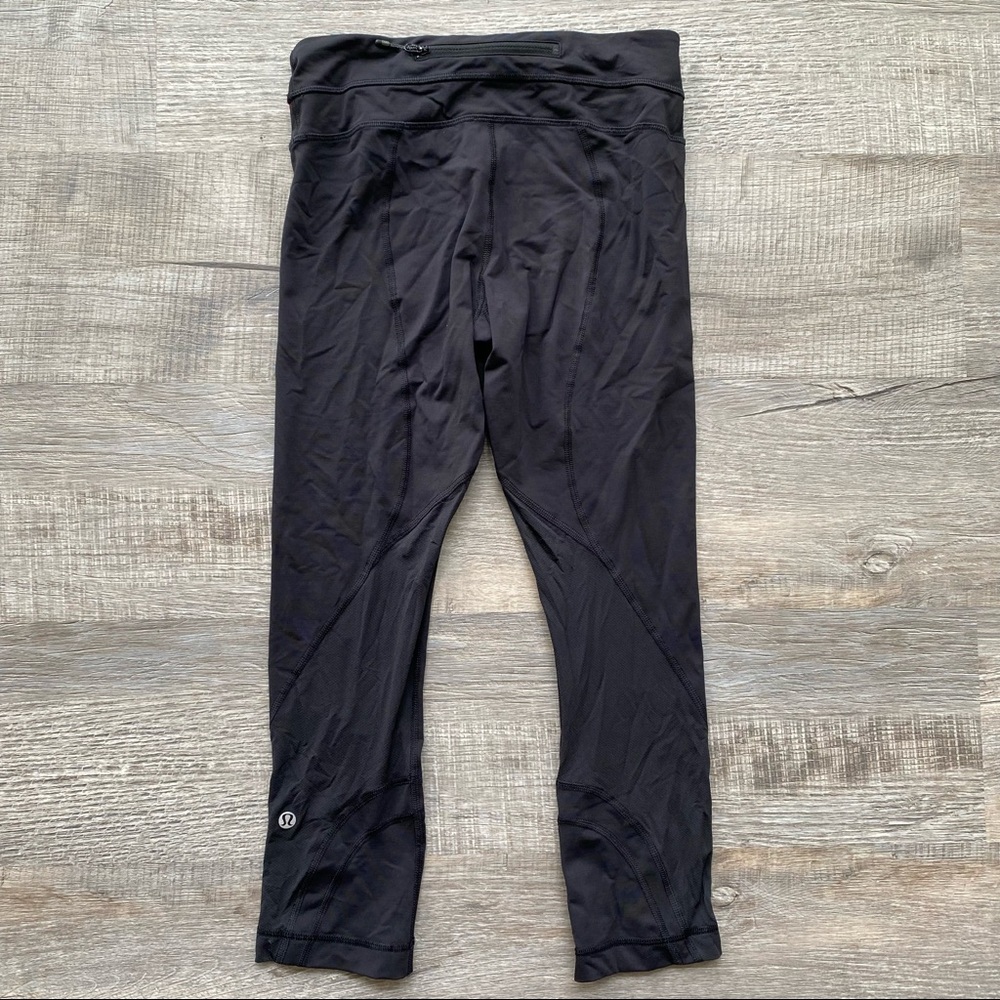 Lululemon Cropped Black Leggings Size 4